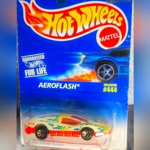 Hot Wheels Vintage 1995 Aero Flash Toy Car - Multicolor